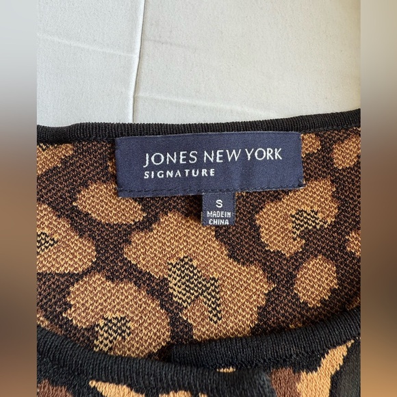 Jones New York Signature Leopard Print Cardigan - Picture 3 of 8